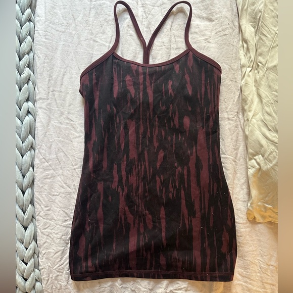 Lululemon Maroon and Black Tank Top - Picture 1 of 3